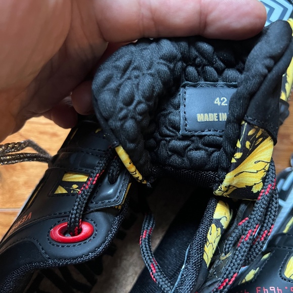 42 9 authentic versace running shoe baroque with receipt - Picture 7 of 10